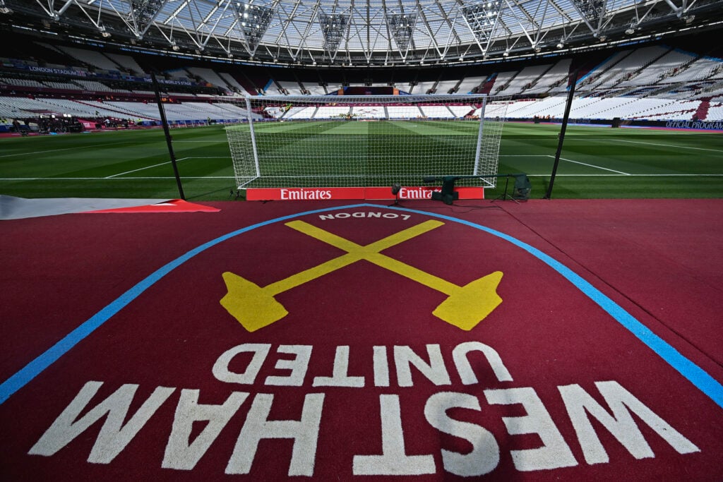 Dinos Mavropanos issues rallying call to West Ham fans ahead of Arsenal